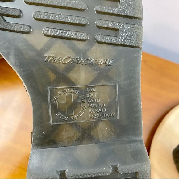 Dr. Martens 1460 Harness 8 Eye Black Leather Boots Men’s 7 Women’s Sz 8 25163001 - Picture 15 of 16